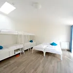 Hostel Safestay Charles Bridge *