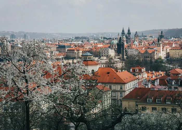 Safestay Charles Bridge Hostal Praga