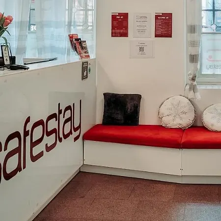 Safestay Prague Charles Bridge *