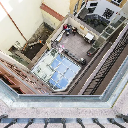 Safestay Charles Bridge