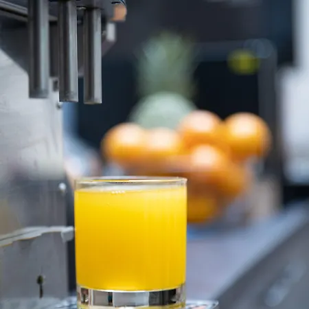 Hostel Safestay Charles Bridge