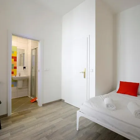 Safestay Charles Bridge אכסניה