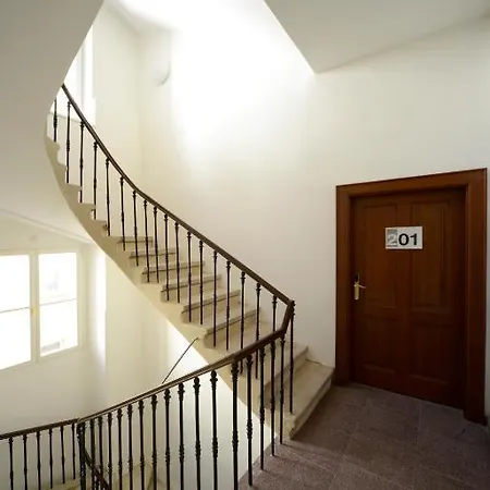 Safestay Prague Charles Bridge *