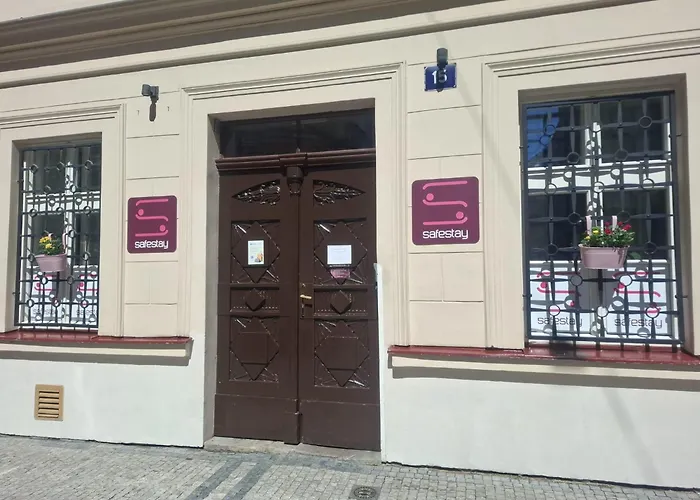 Hostel Safestay Prague Charles Bridge