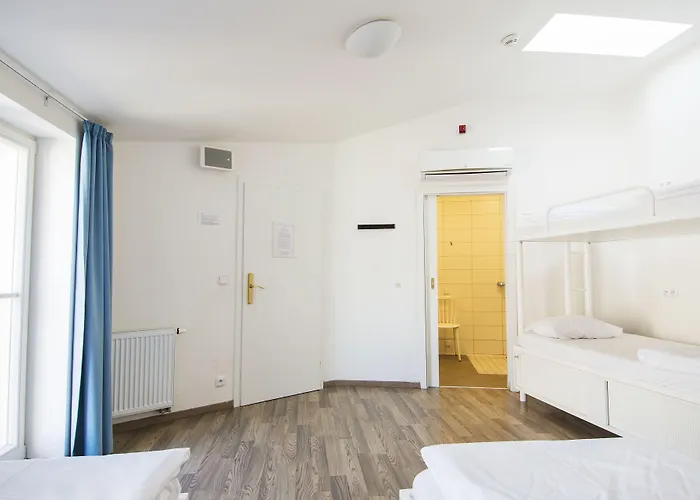 Safestay Prague Charles Bridge