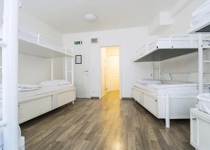 Safestay Prague Charles Bridge * Prague