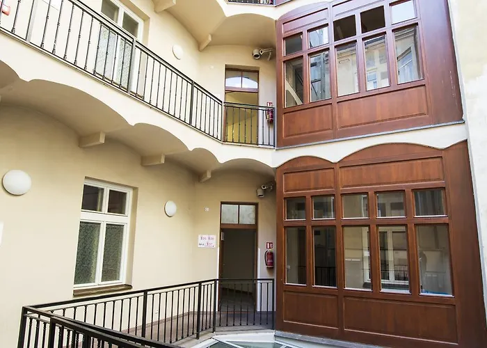 Safestay Prague Charles Bridge