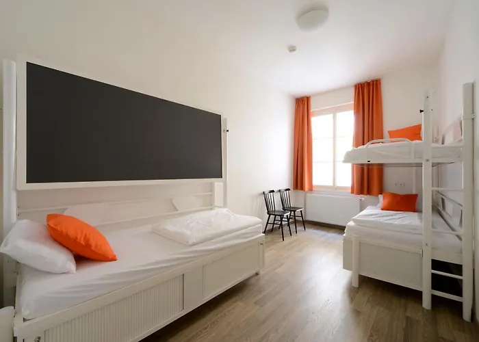 Safestay Prague Charles Bridge * Prague